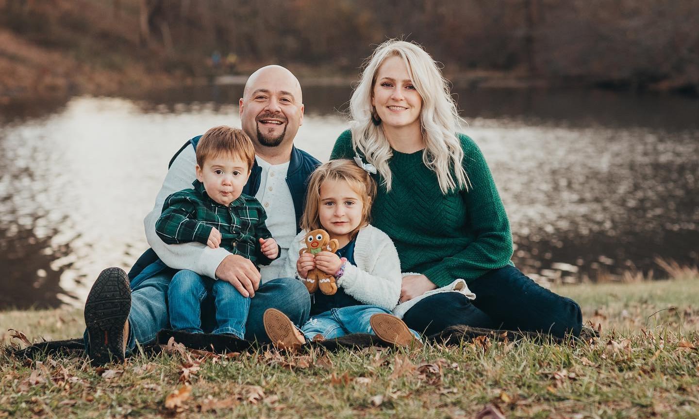The Importance of Hiring a Professional Family Portrait Photographer